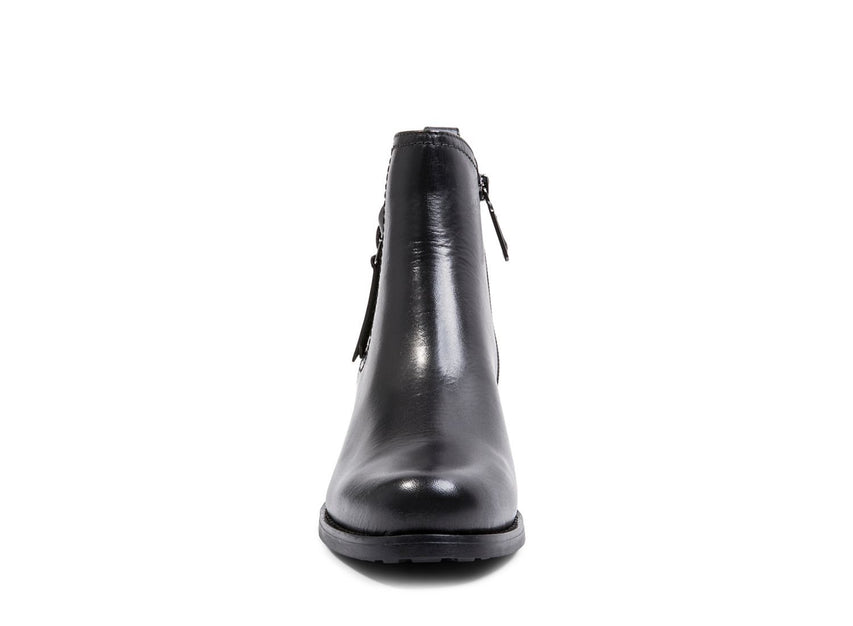VARCITI WATERPROOF BLACK LEATHER - Shoes - Steve Madden Canada