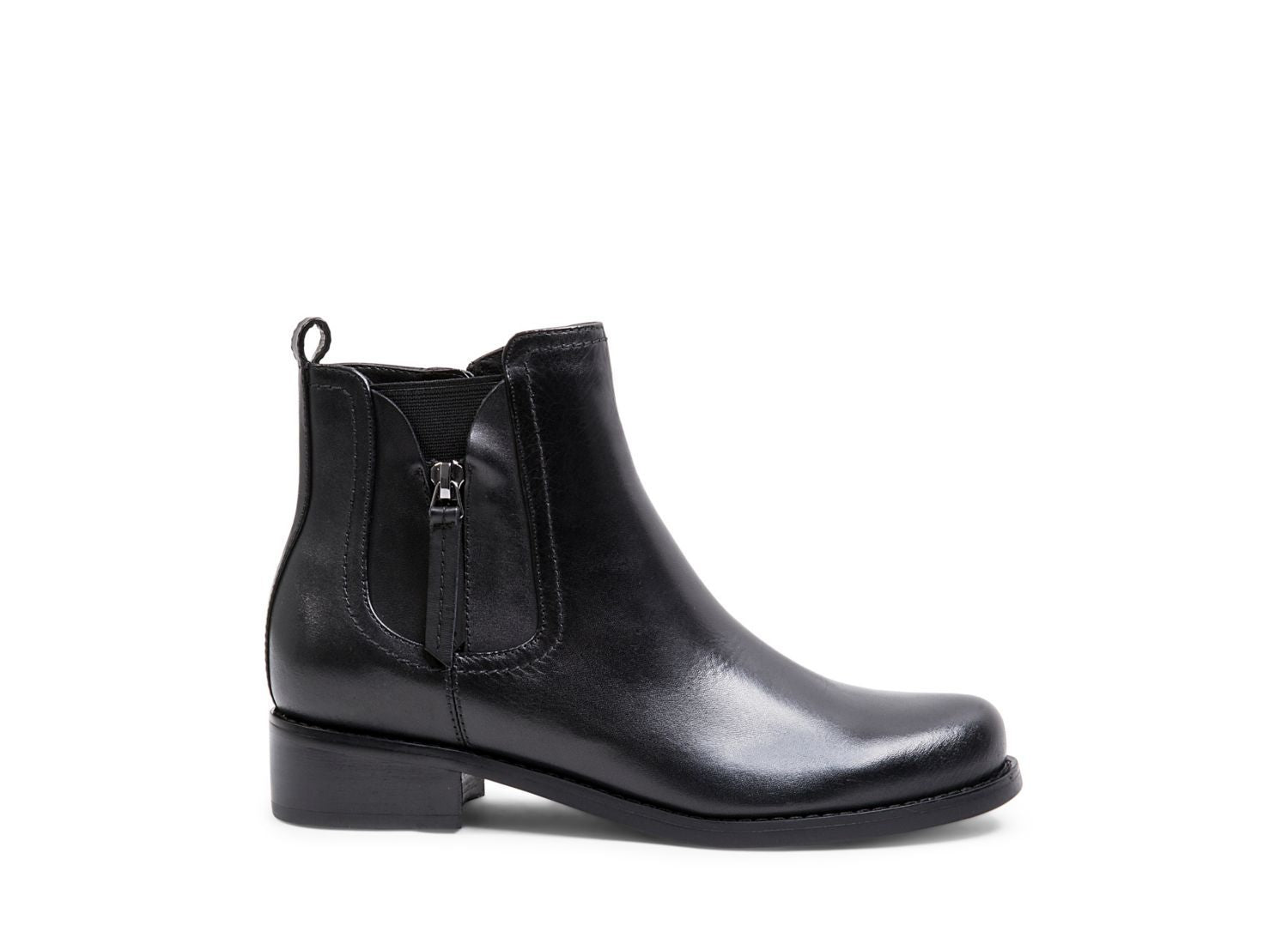 VARCITI WATERPROOF BLACK LEATHER - Shoes - Steve Madden Canada