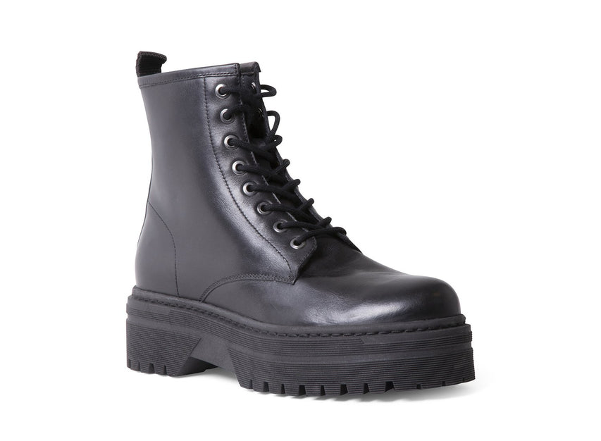 AUBREE BLACK LEATHER