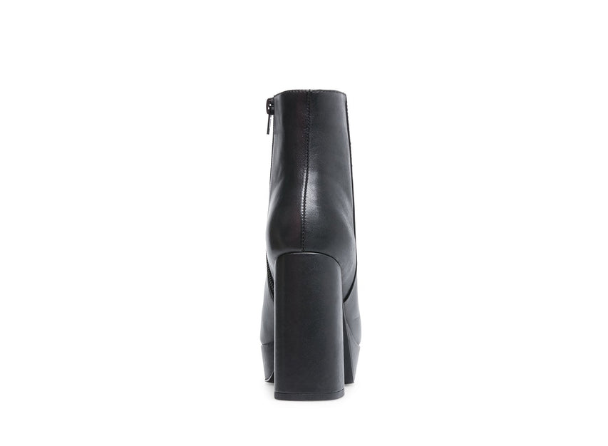 GRATE BLACK LEATHER - Shoes - Steve Madden Canada