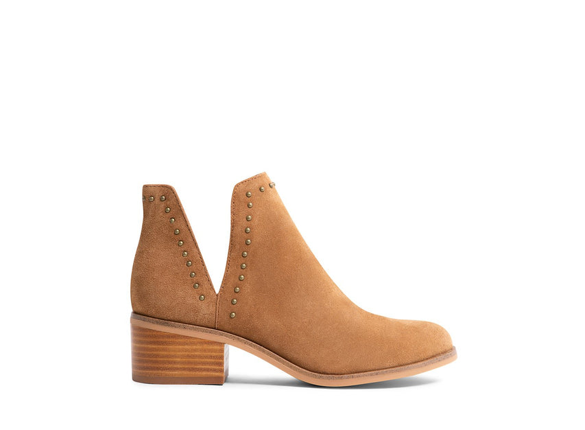 LORNAA TAN SUEDE - Shoes - Steve Madden Canada
