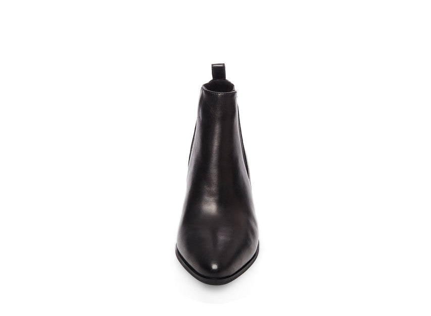 NEUTRAL BLACK LEATHER - Shoes - Steve Madden Canada