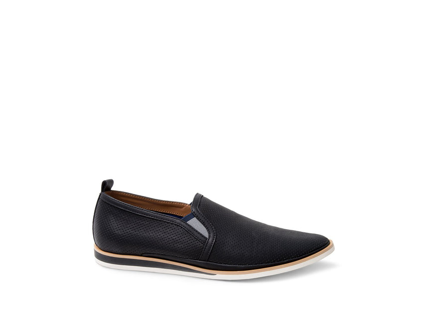 PURE BLACK - Shoes - Steve Madden Canada