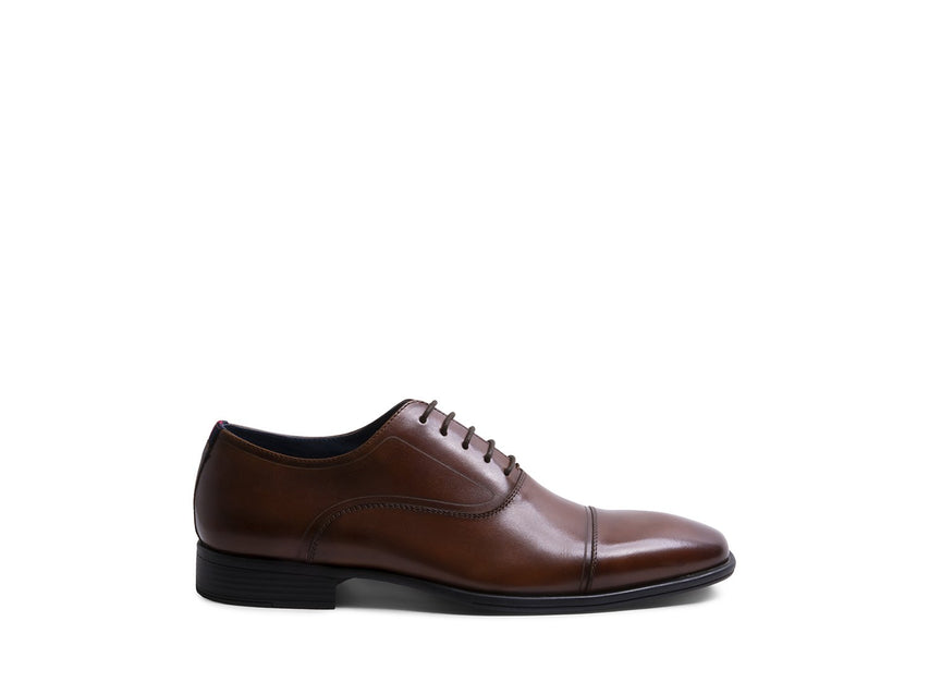 JACKSONN TAN LEATHER - Shoes - Steve Madden Canada
