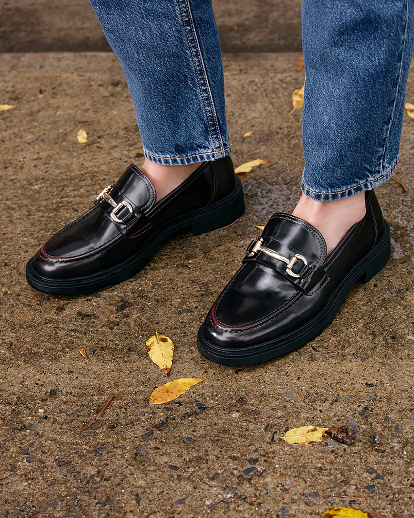 BRIGHT BURGUNDY - Women's Shoes - Steve Madden Canada
