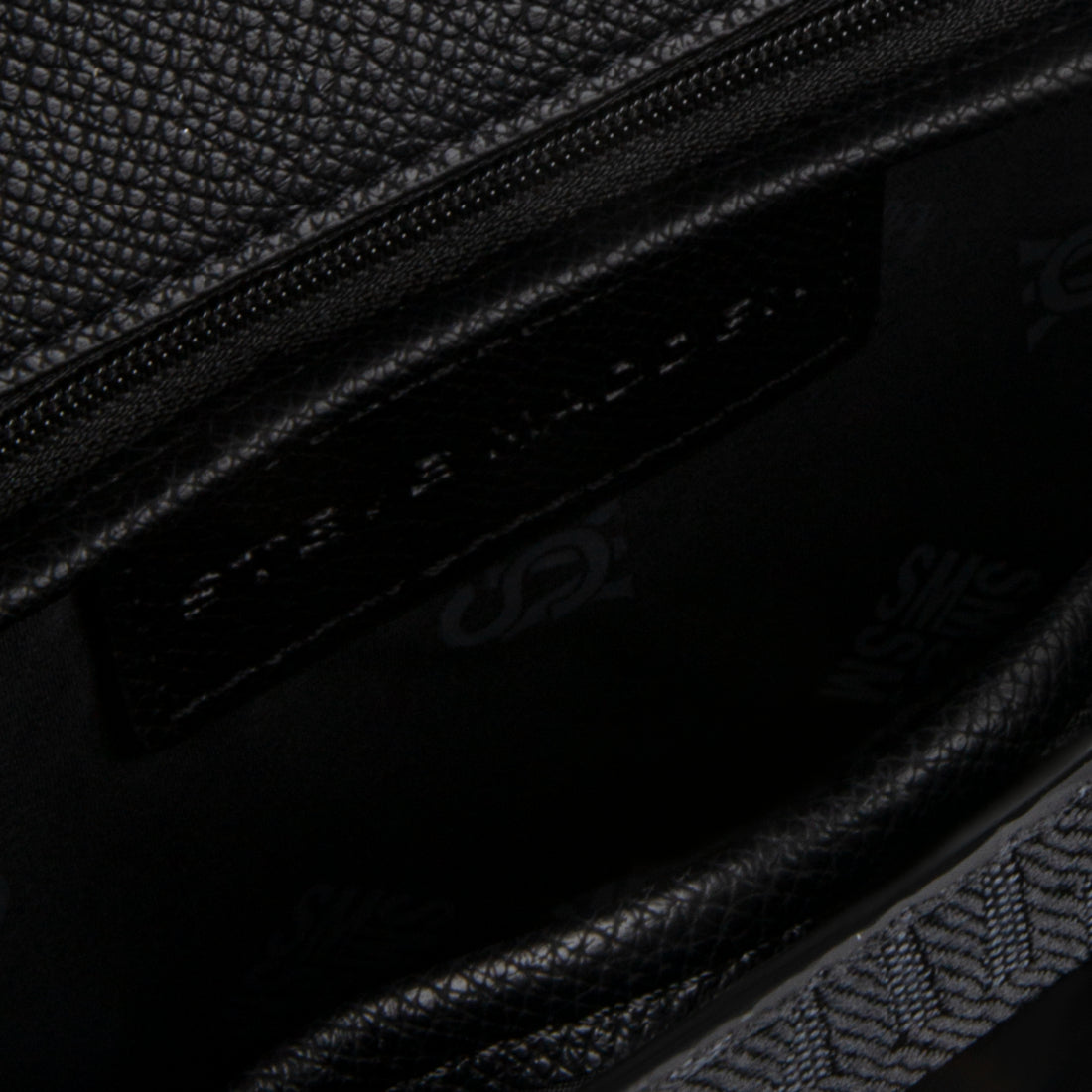 BEMLEN BLACK MULTI - Handbags - Steve Madden Canada