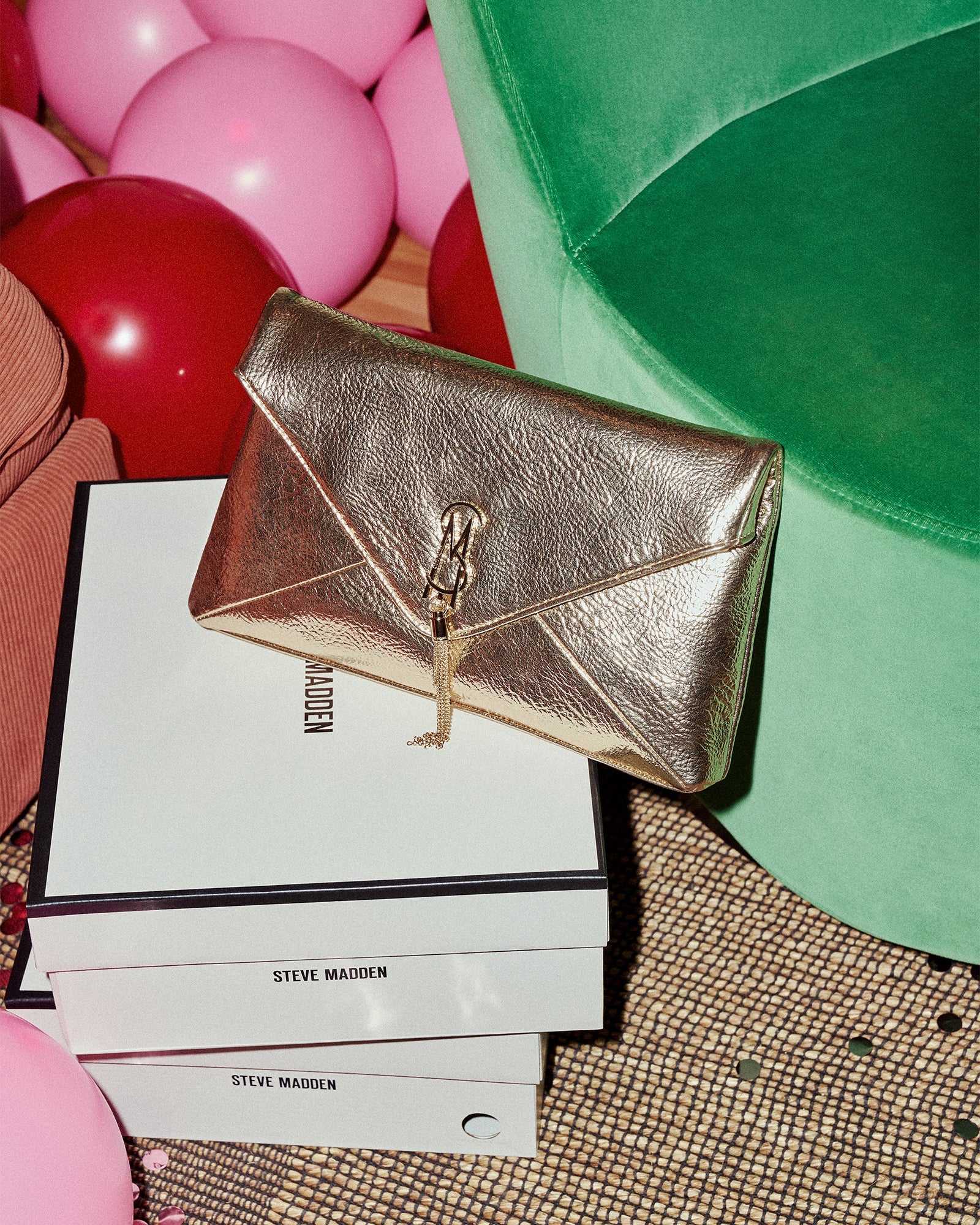 BPARTAY GOLD - Handbags - Steve Madden Canada