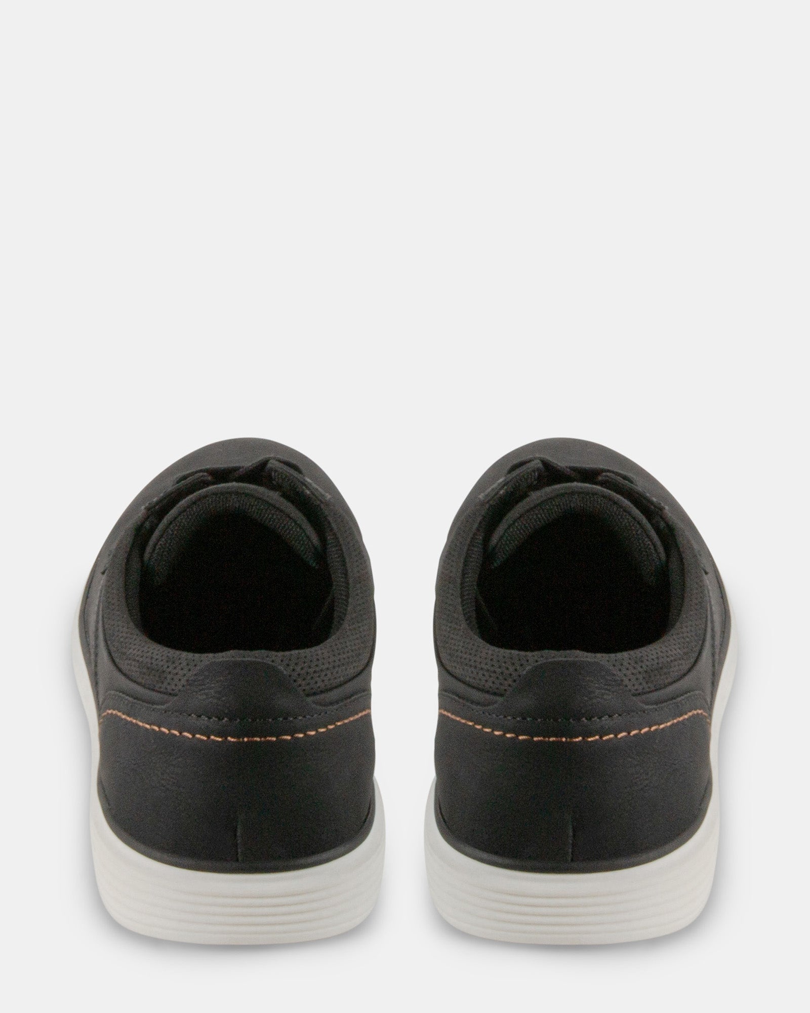 ORRO BLACK NUBUCK - Men's Shoes - Steve Madden Canada