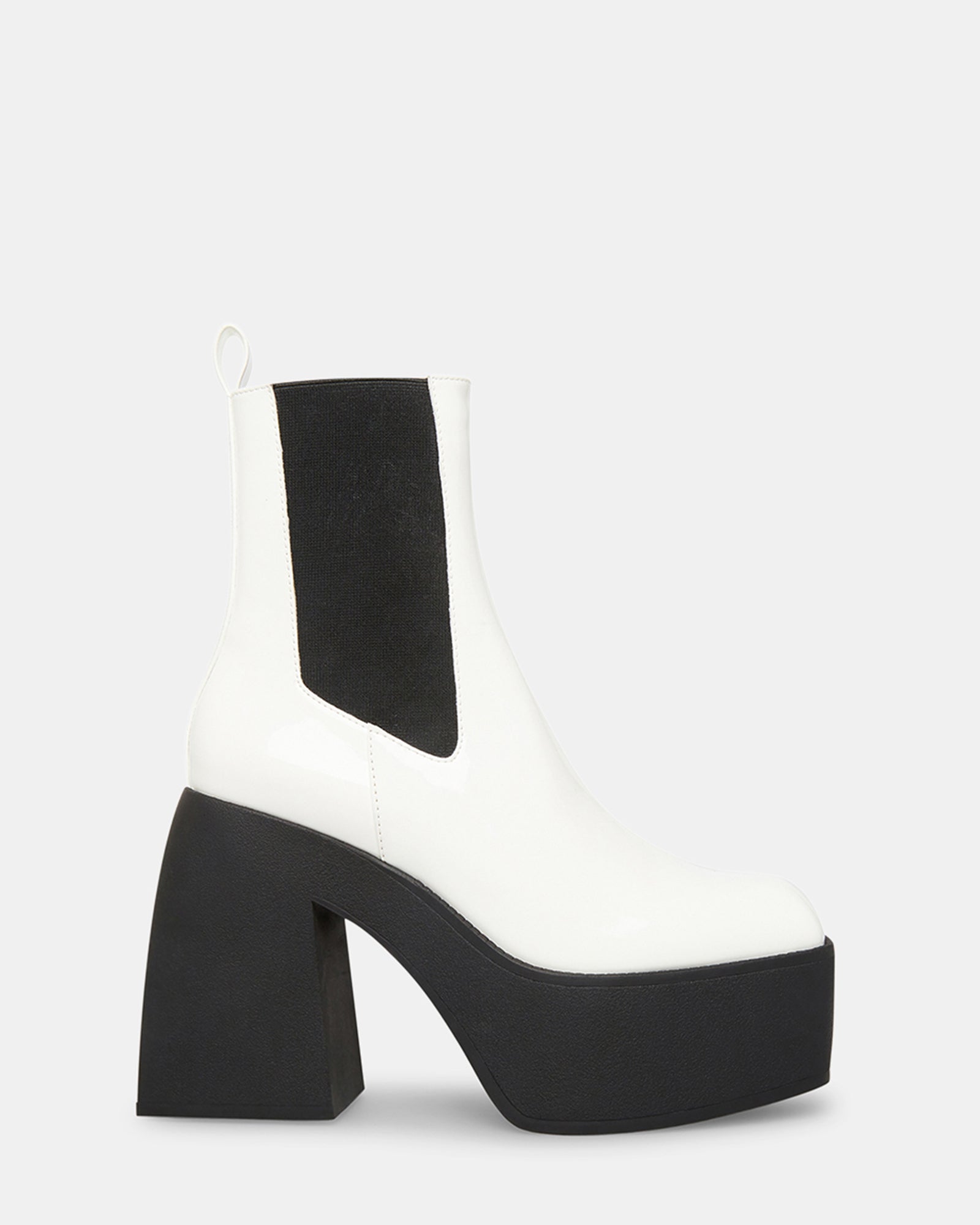 TEASER WHITE PATENT - Women's Shoes - Steve Madden Canada