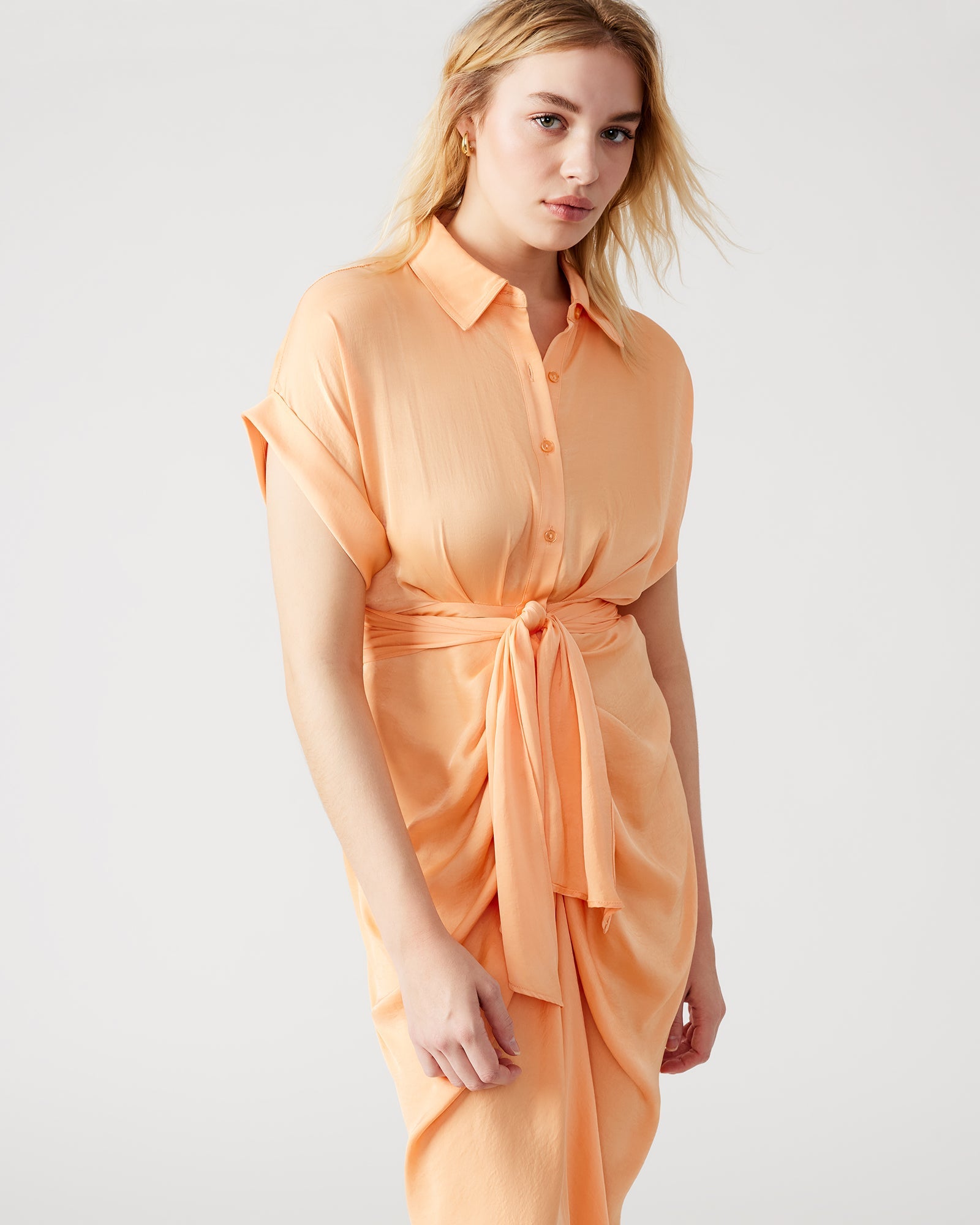 TORI DRESS CORAL - Clothing - Steve Madden Canada