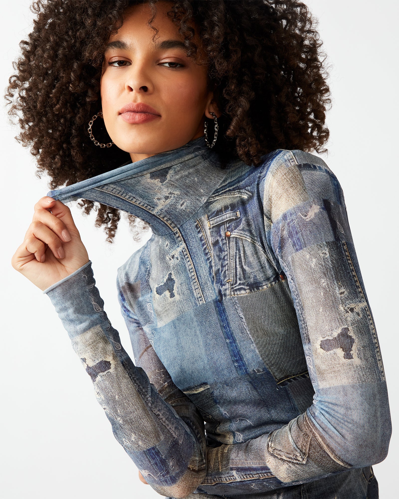 FIONA TOP DENIM - Clothing - Steve Madden Canada