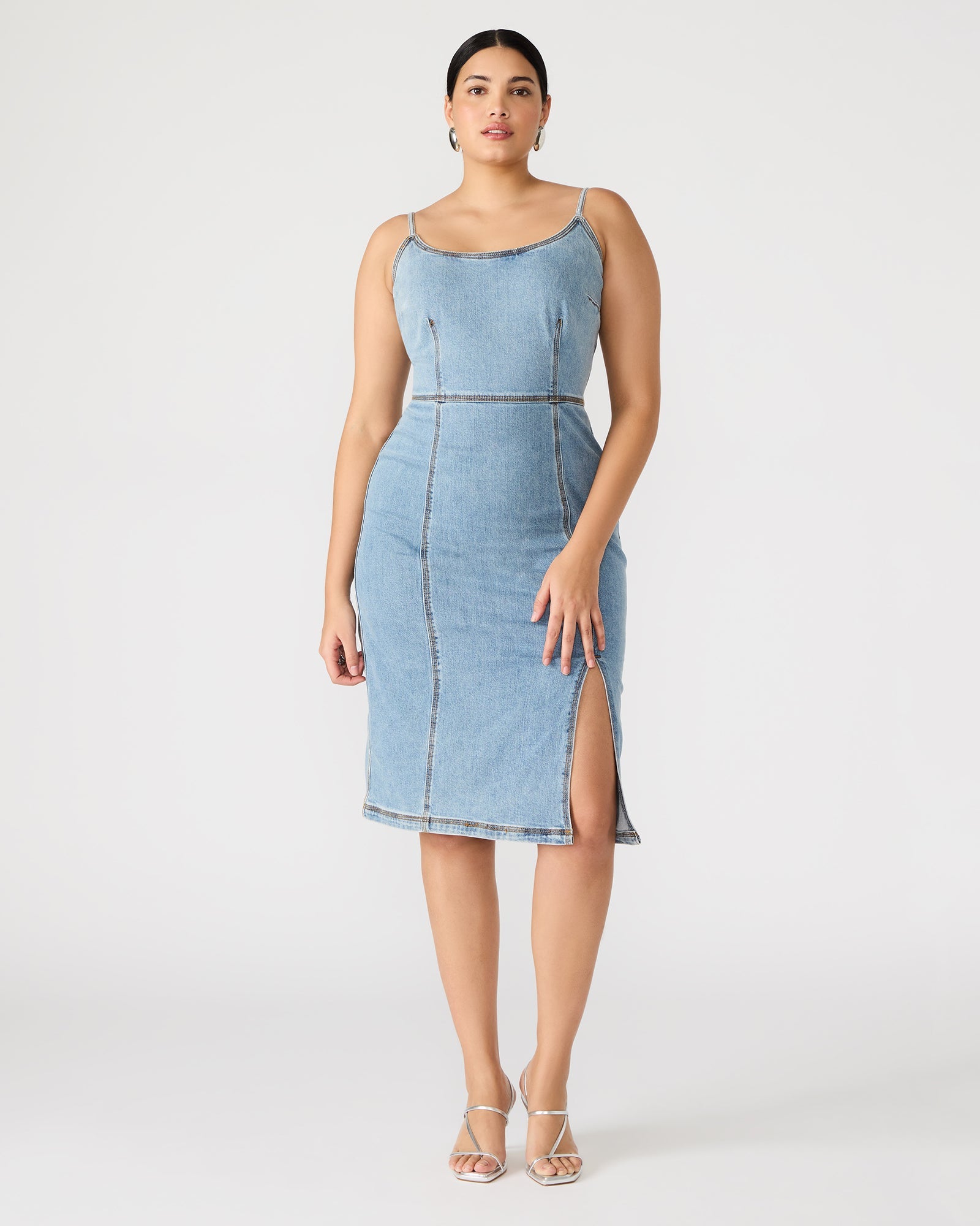 GISELLE DRESS DENIM - Clothing - Steve Madden Canada