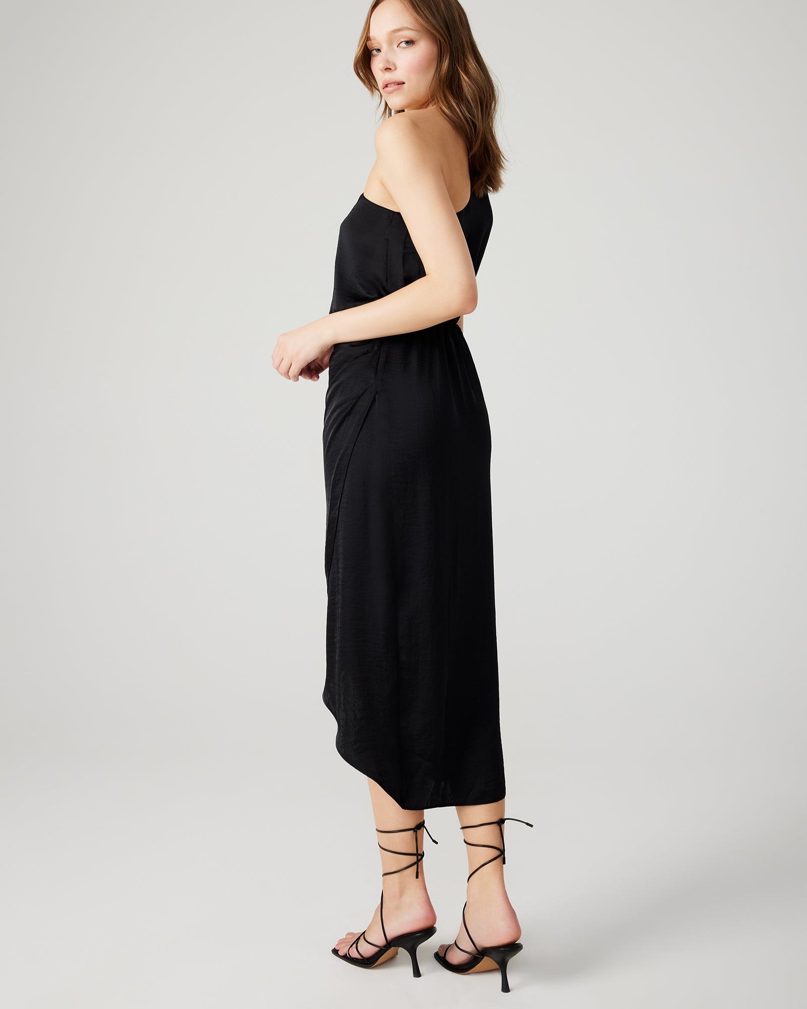 ADELE DRESS BLACK - Clothing - Steve Madden Canada