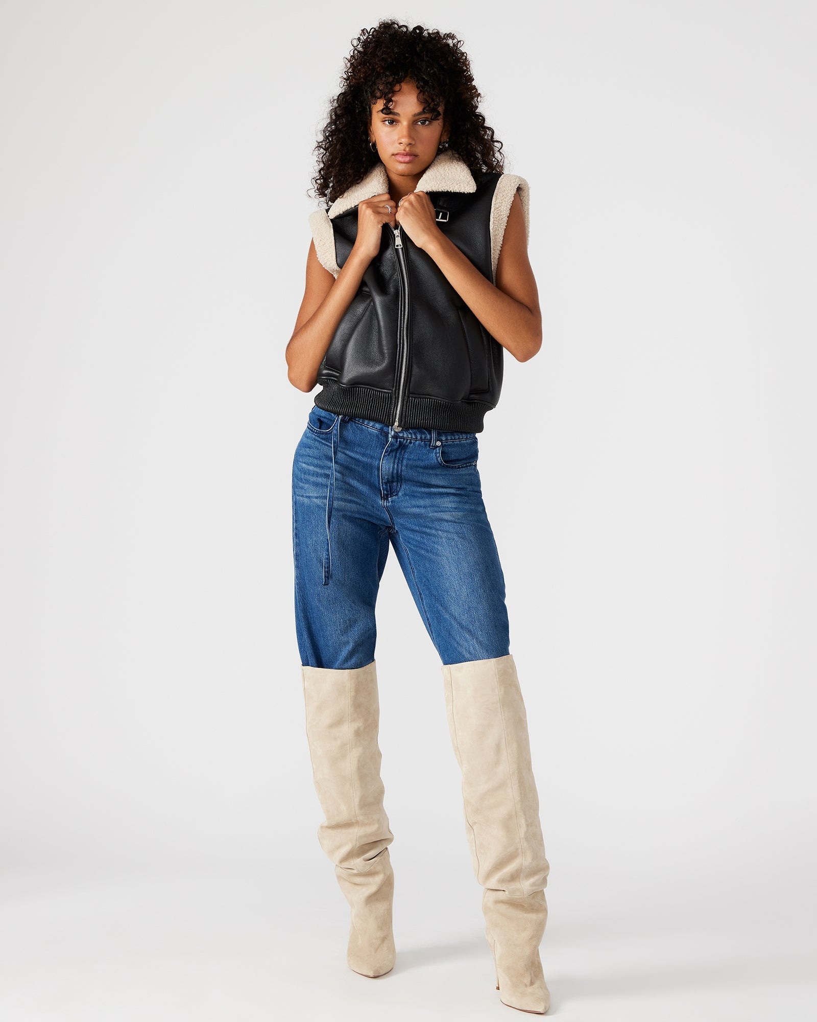 AVI VEST BLACK - Clothing - Steve Madden Canada