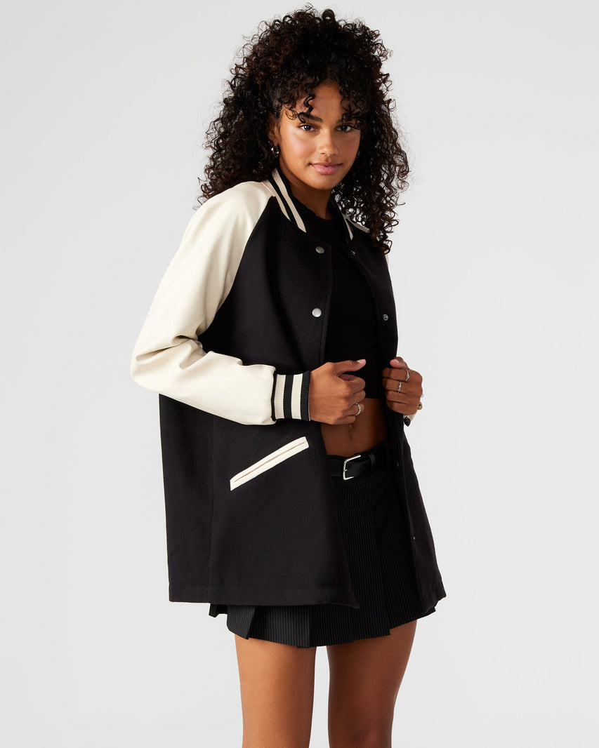 SKYLIE JACKET BLACK - Clothing - Steve Madden Canada