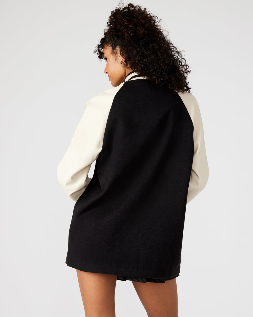 SKYLIE JACKET BLACK - Clothing - Steve Madden Canada