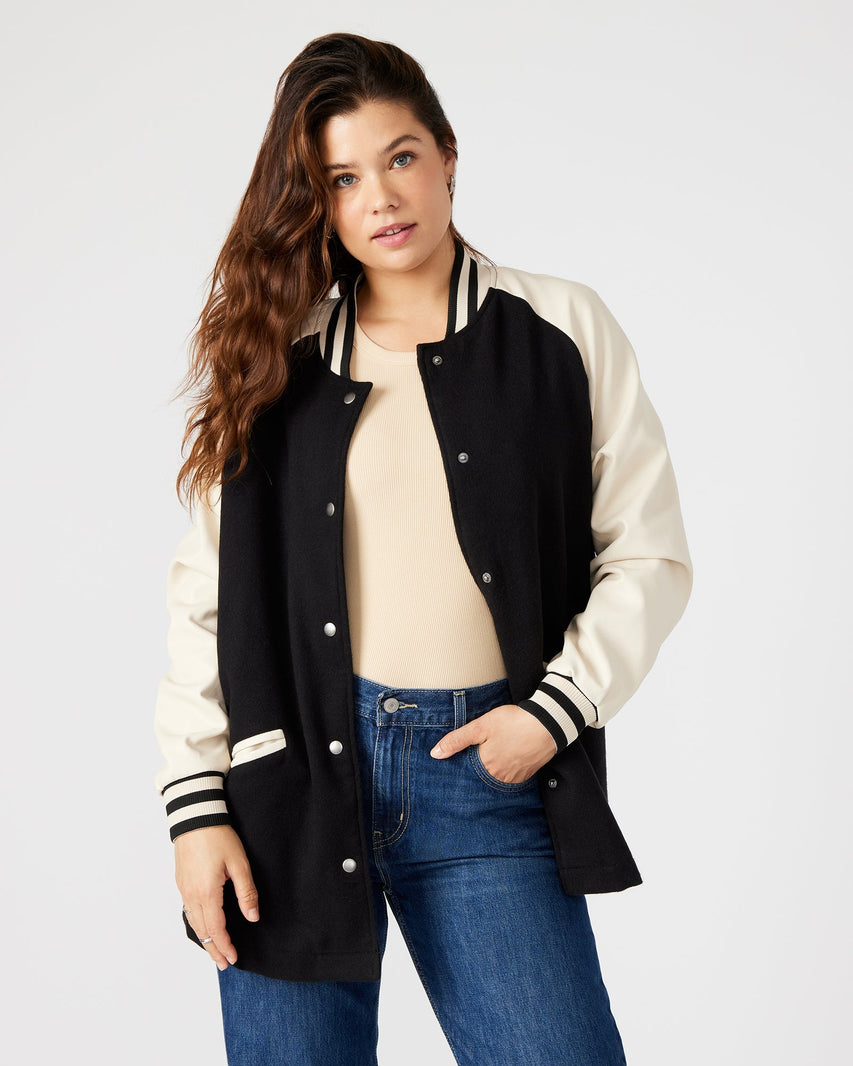 SKYLIE JACKET BLACK - Clothing - Steve Madden Canada