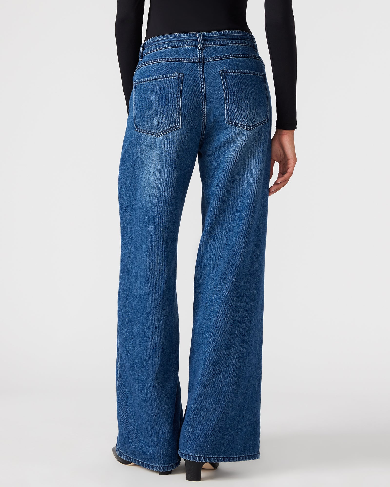 SERENITY PANT DENIM - Clothing - Steve Madden Canada