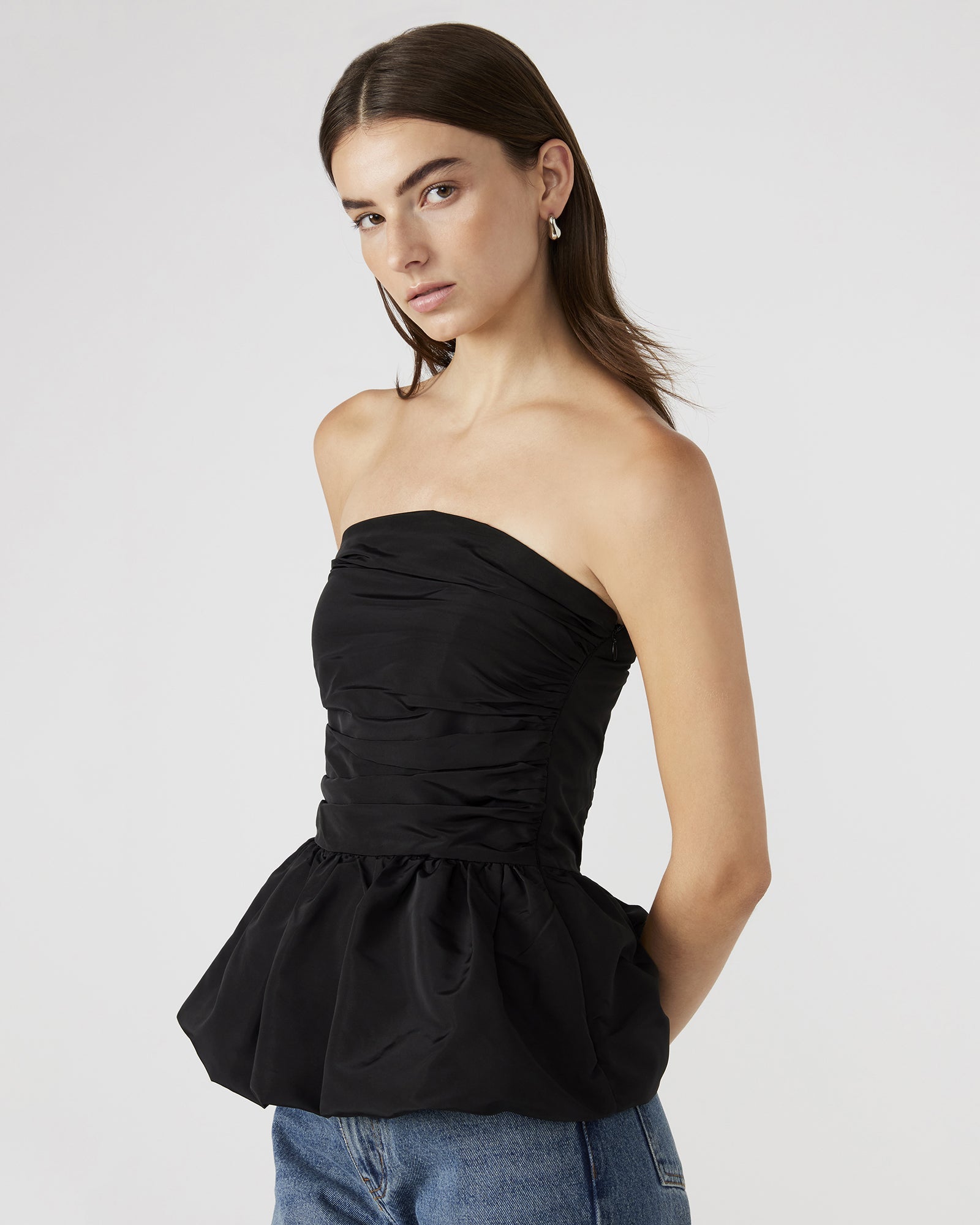 AMARI TOP BLACK - Clothing - Steve Madden Canada