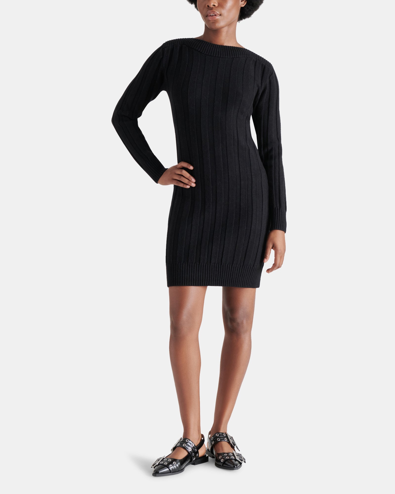 SUZIE SWEATER DRESS BLACK - Clothing - Steve Madden Canada