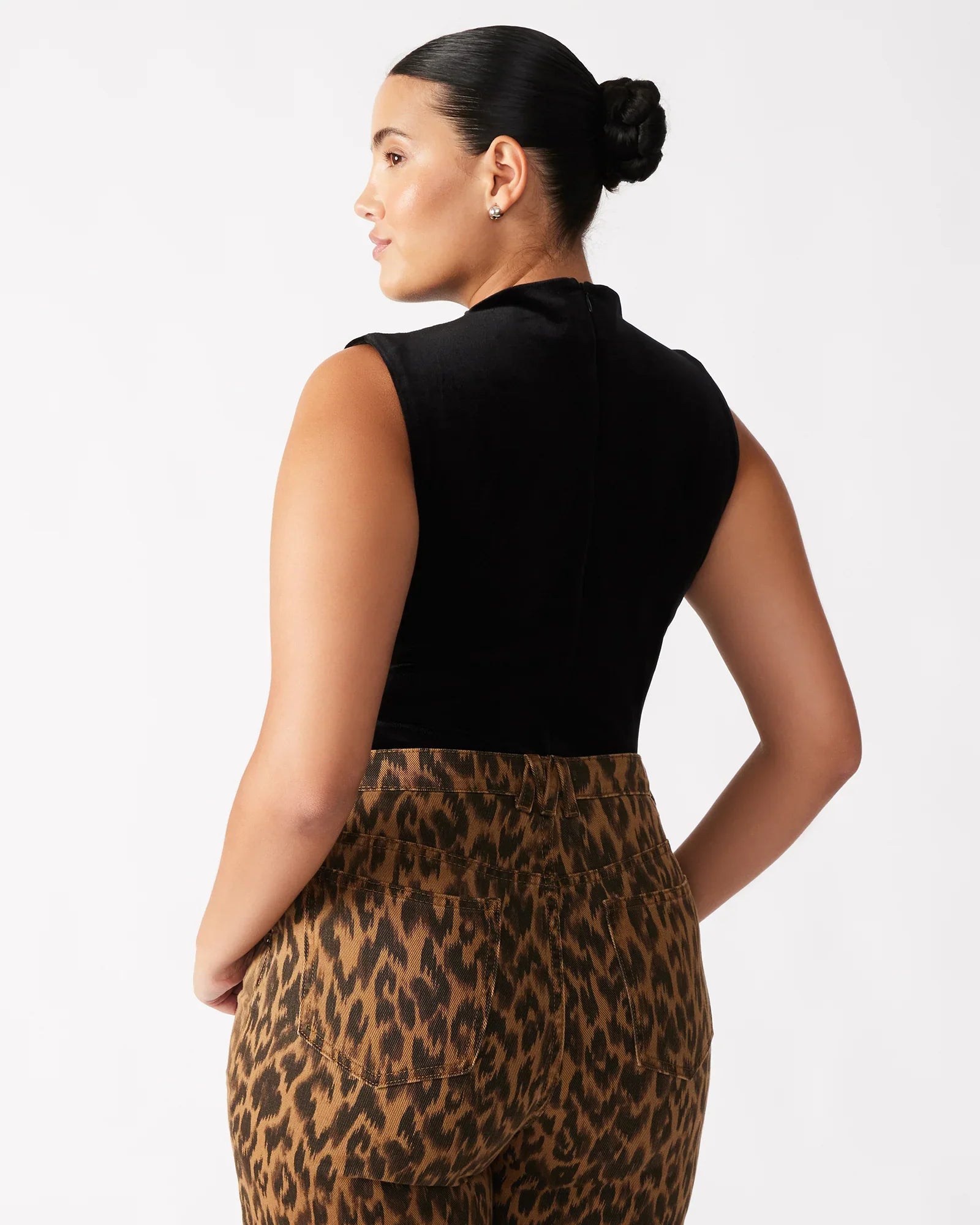 NIKOLA TOP BLACK - Clothing - Steve Madden Canada