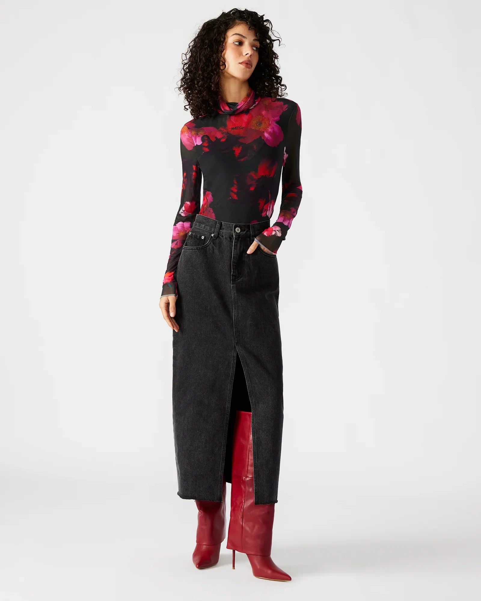 LUELLA BODYSUIT PINK MULTI - Clothing - Steve Madden Canada