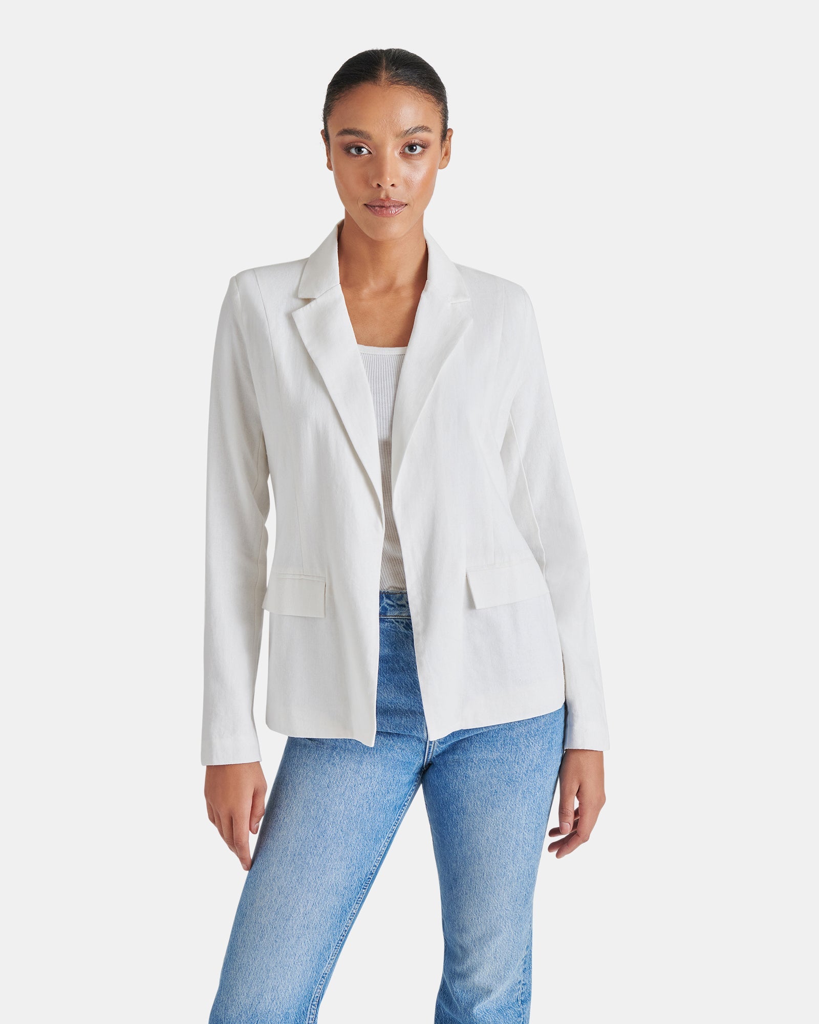PAYTONN BLAZER WHITE - Clothing - Steve Madden Canada