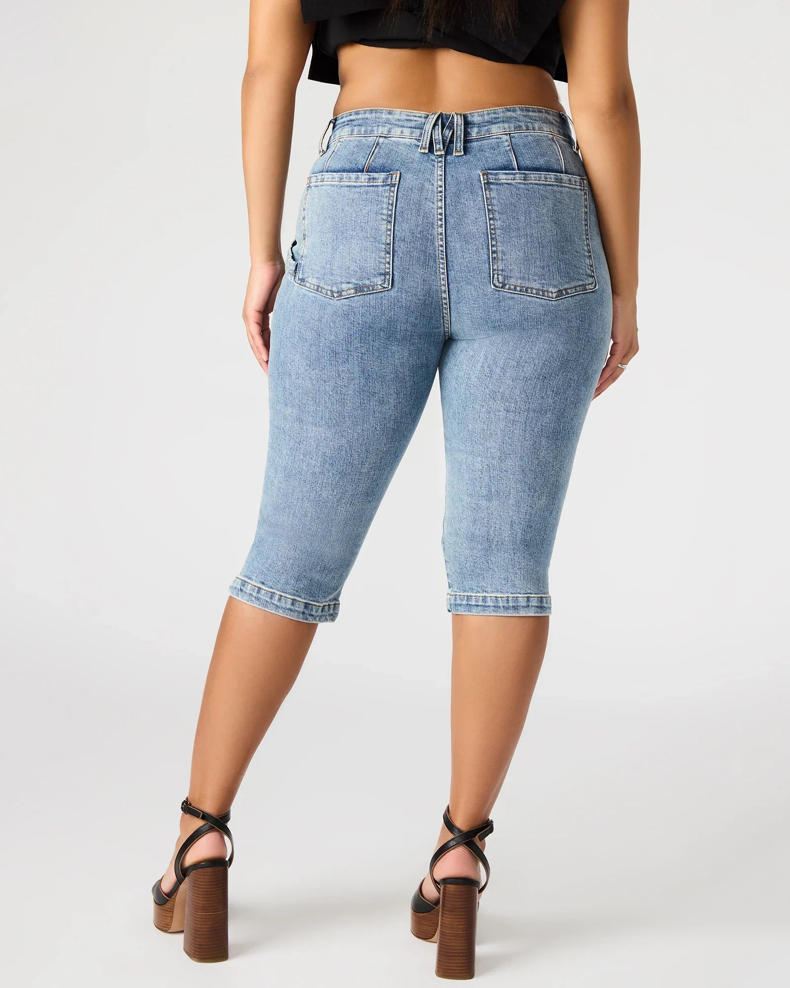 DELRAY CAPRI PANT BLUE - Clothing - Steve Madden Canada