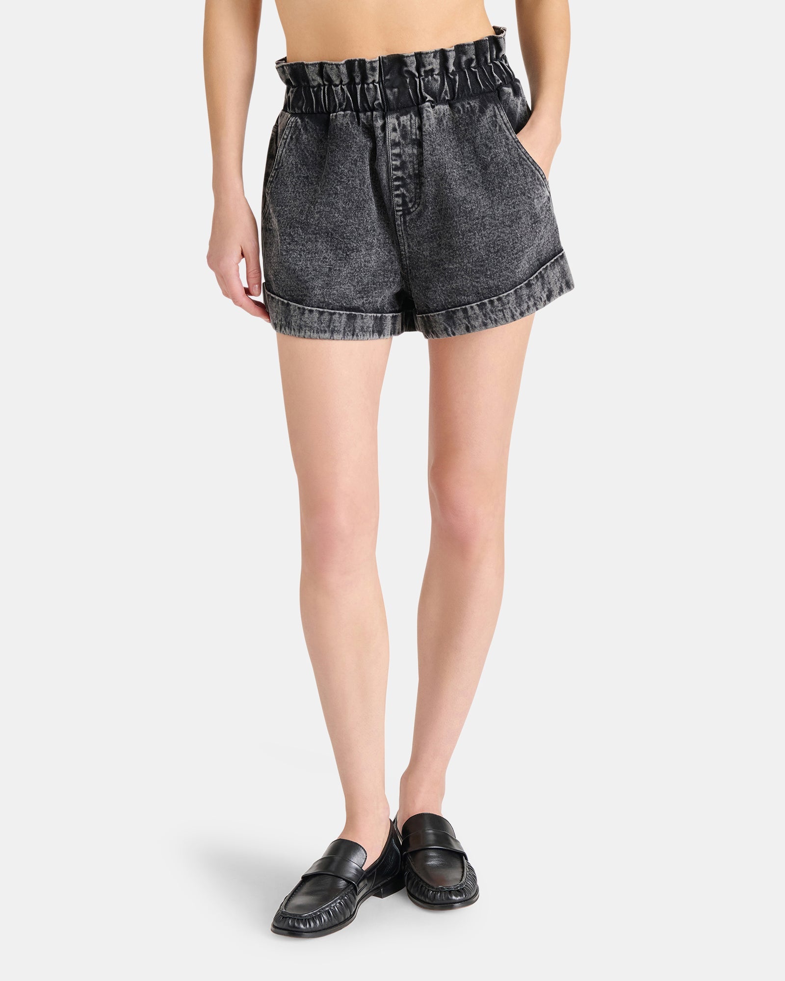 ELARE SHORTS BLACK - Clothing - Steve Madden Canada