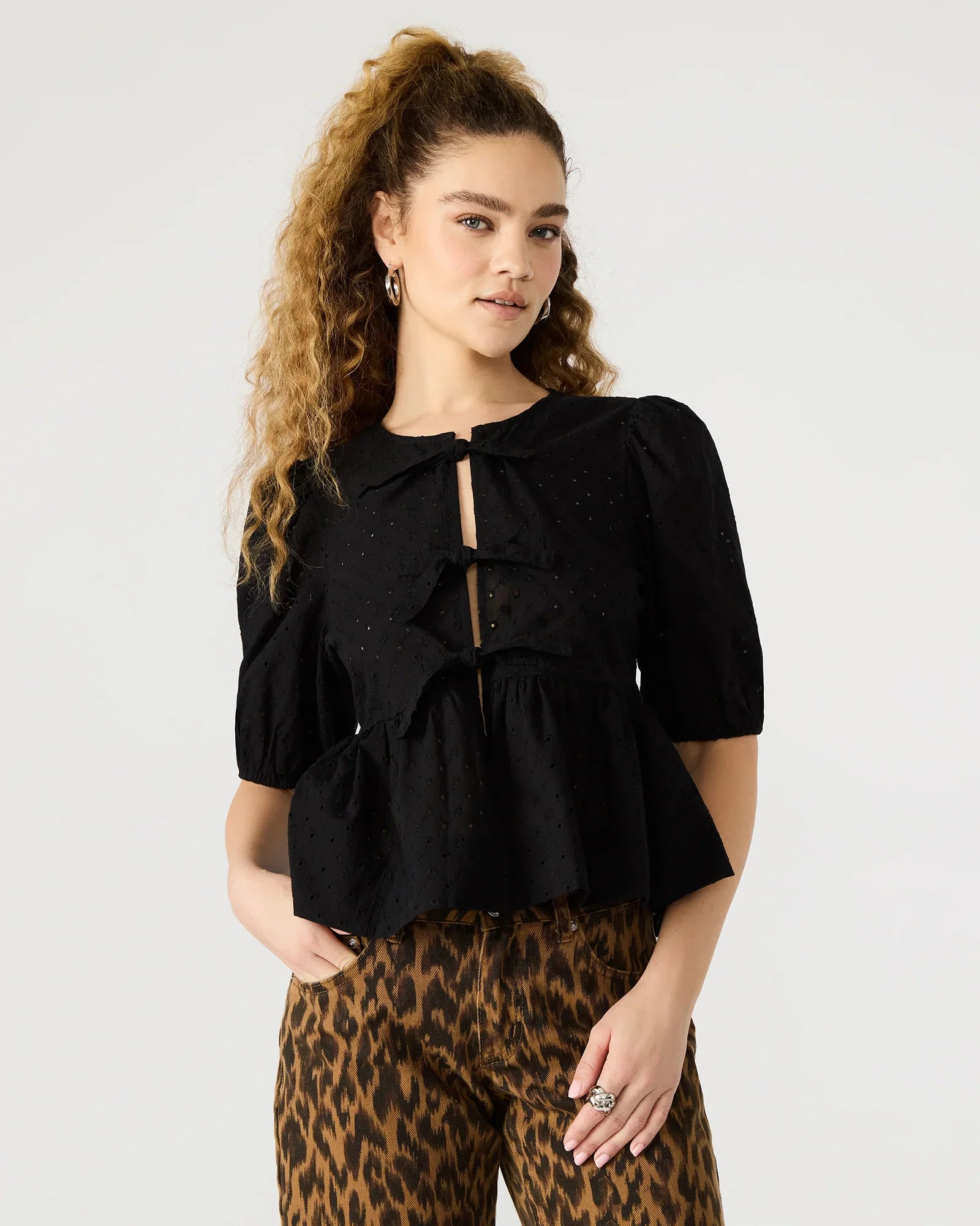 PAULA TOP BLACK - Clothing - Steve Madden Canada