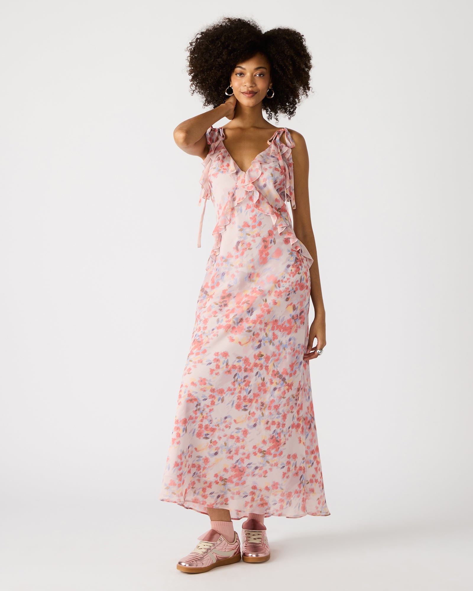 ADALINA DRESS FLORAL LAVENDER - Clothing - Steve Madden Canada