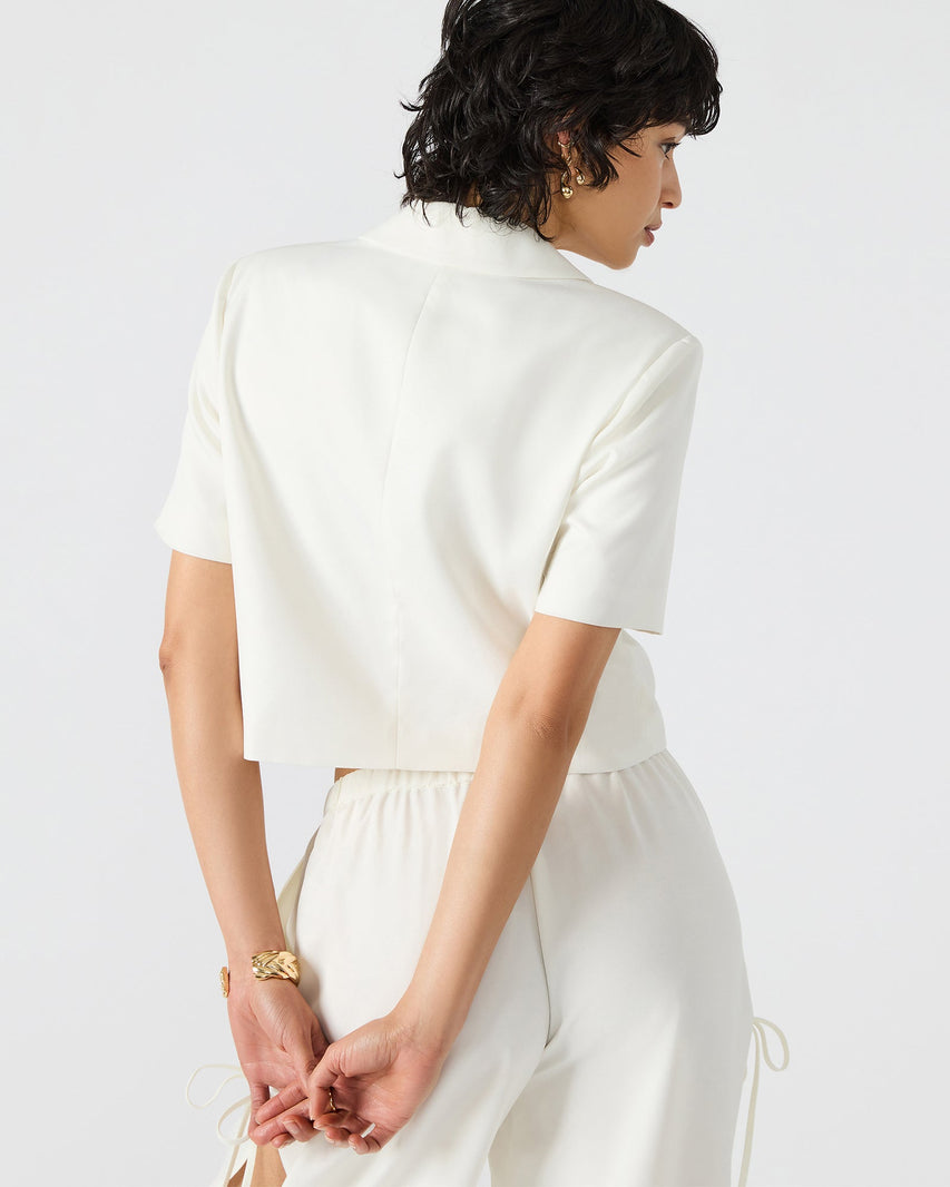 FIA BLAZER TOP WHITE - Clothing - Steve Madden Canada
