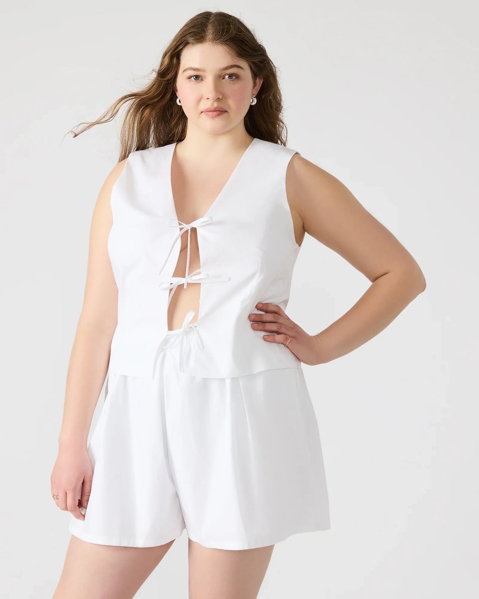 ALIZA TOP WHITE - Clothing - Steve Madden Canada