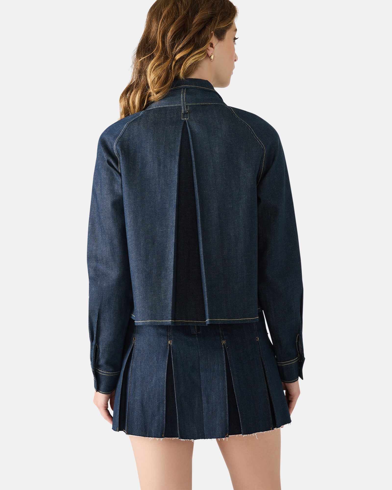 TESSIE TOP DARK BLUE DENIM - Clothing - Steve Madden Canada