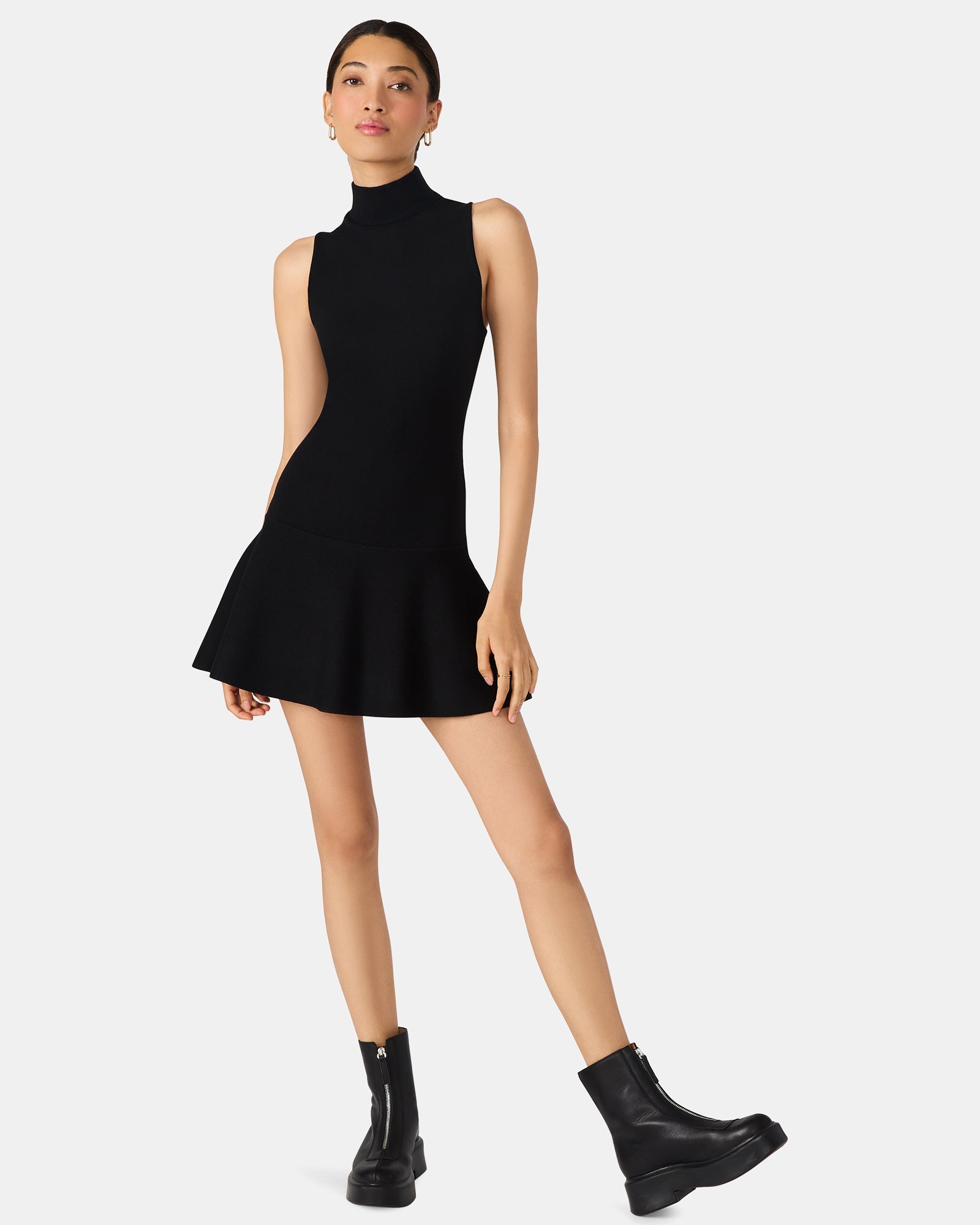 BRESLIN SWEATER DRESS BLACK - Clothing - Steve Madden Canada