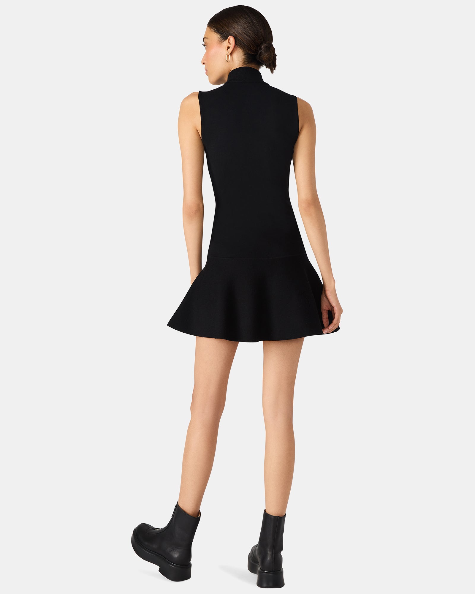 BRESLIN SWEATER DRESS BLACK - Clothing - Steve Madden Canada