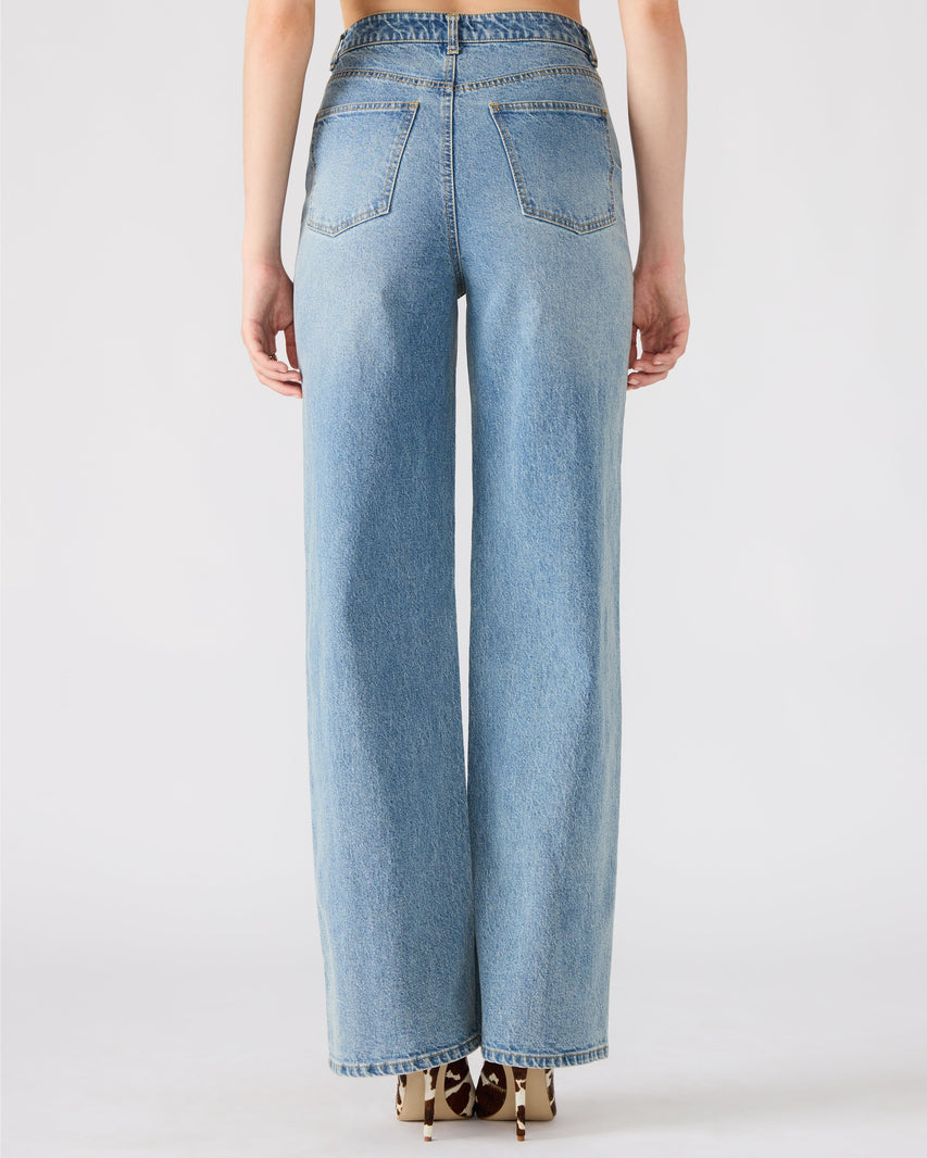 GERALDINE JEAN LIGHT BLUE DENIM - Clothing - Steve Madden Canada