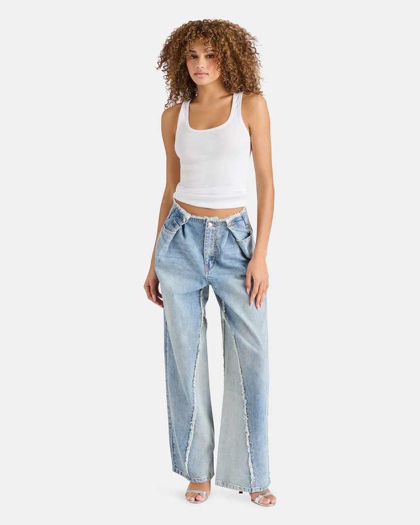 LOOSE FIT WIDE LEG JEAN BLUE - Clothing - Steve Madden Canada