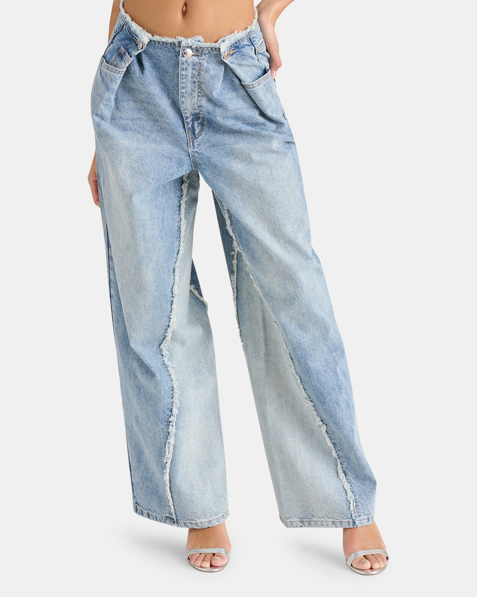 LOOSE FIT WIDE LEG JEAN BLUE - Clothing - Steve Madden Canada