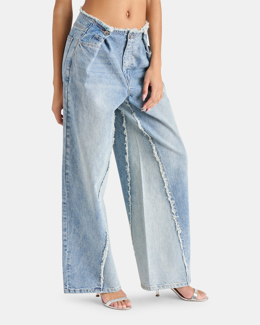 LOOSE FIT WIDE LEG JEAN BLUE - Clothing - Steve Madden Canada