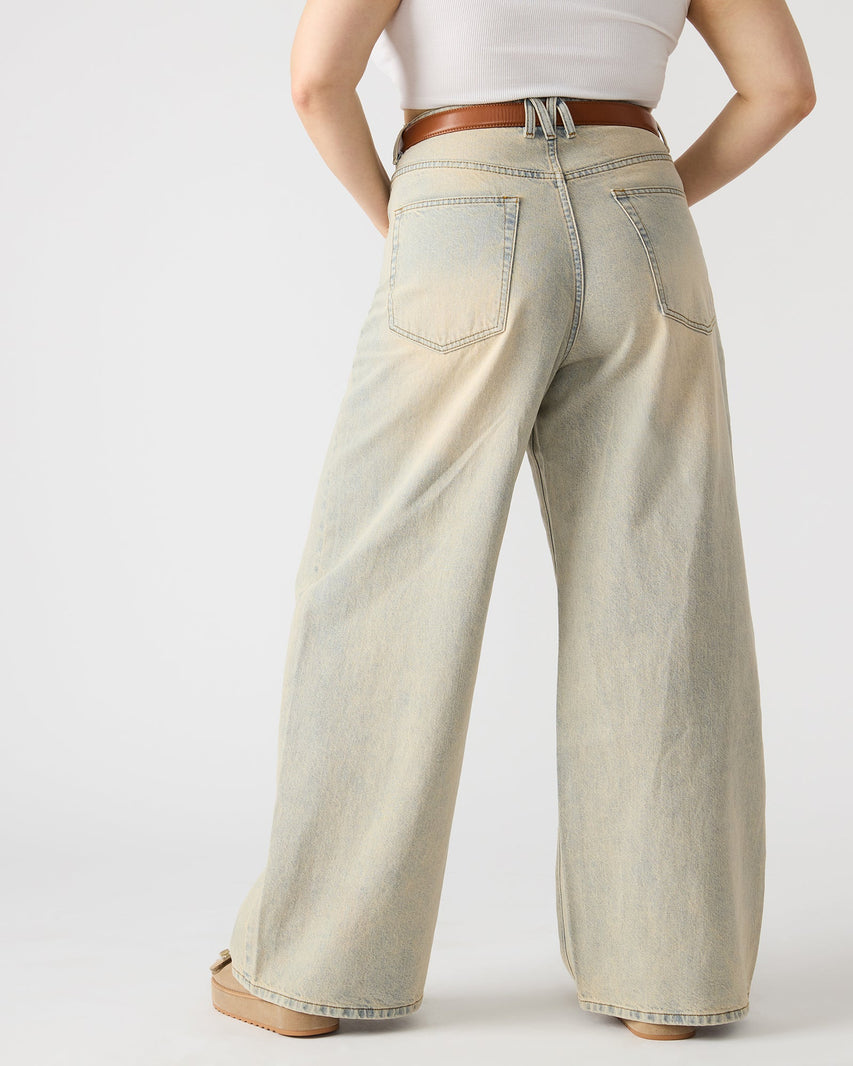 THE MEGA BAGGY LIGHT BLUE DENIM - Clothing - Steve Madden Canada
