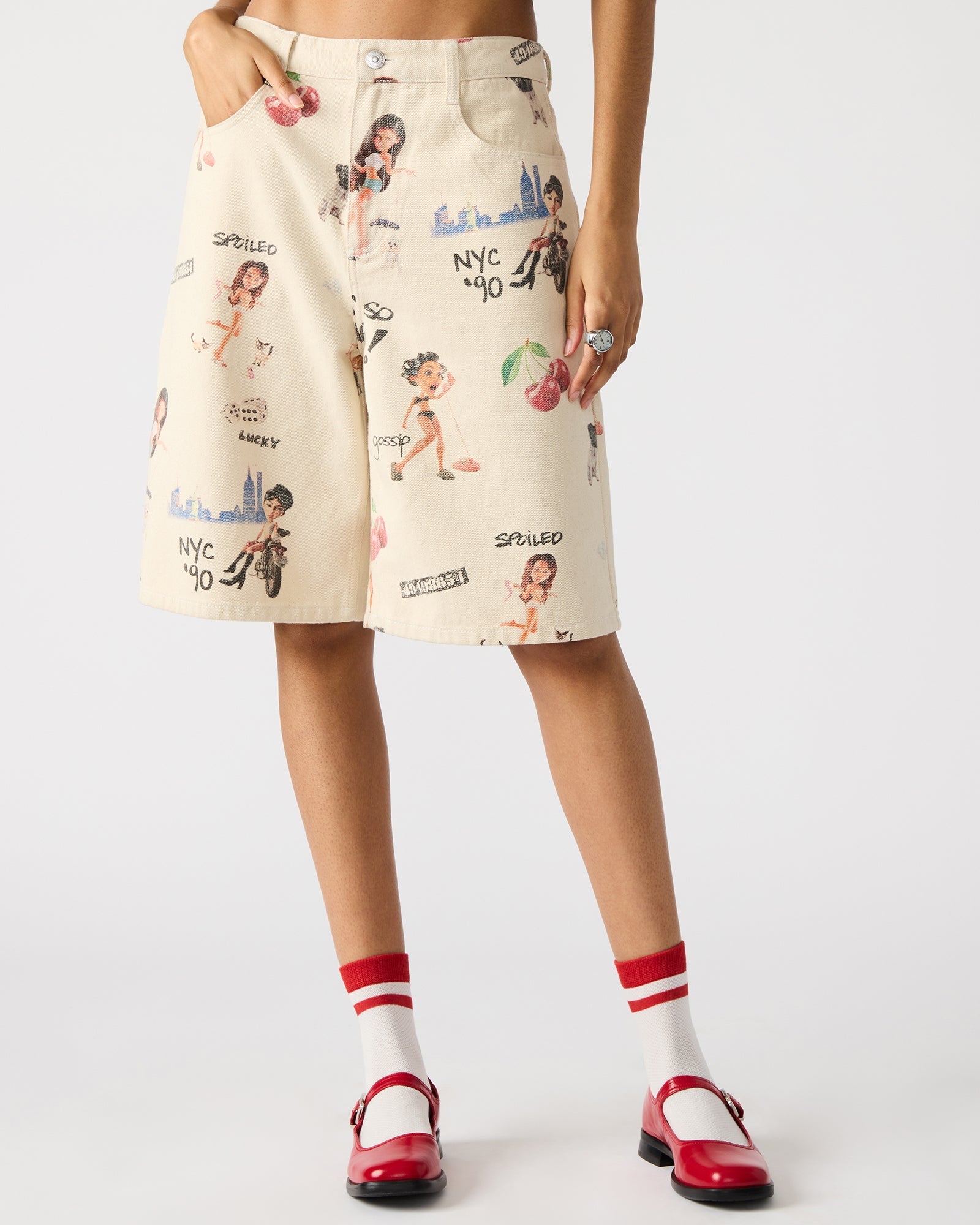 MAGDALEN JEAN SHORT MULTI - Clothing - Steve Madden Canada
