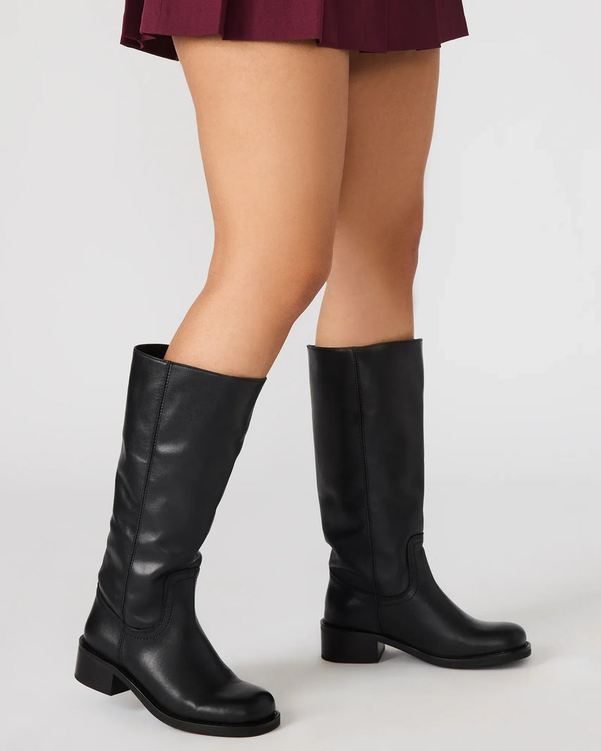 RIGGSS-W WIDE CALF BLACK LEATHER - Women's Shoes - Steve Madden Canada