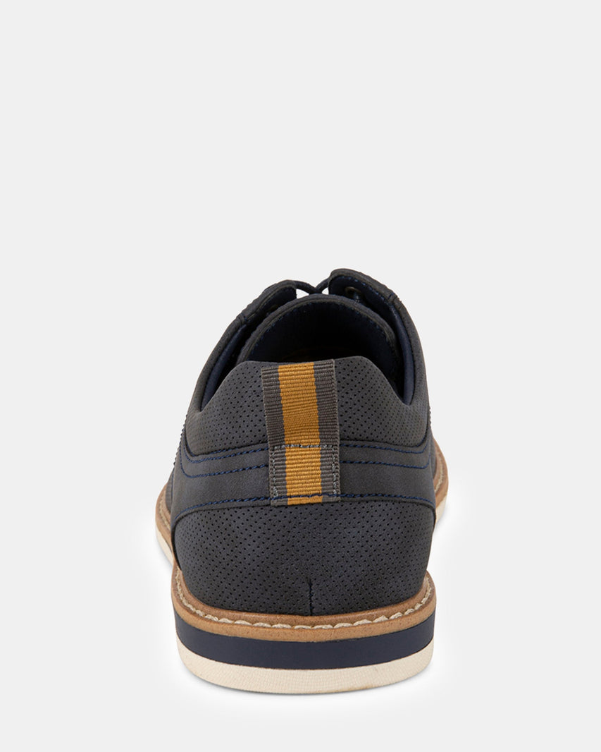 BRAWN BLUE - Men's Shoes - Steve Madden Canada