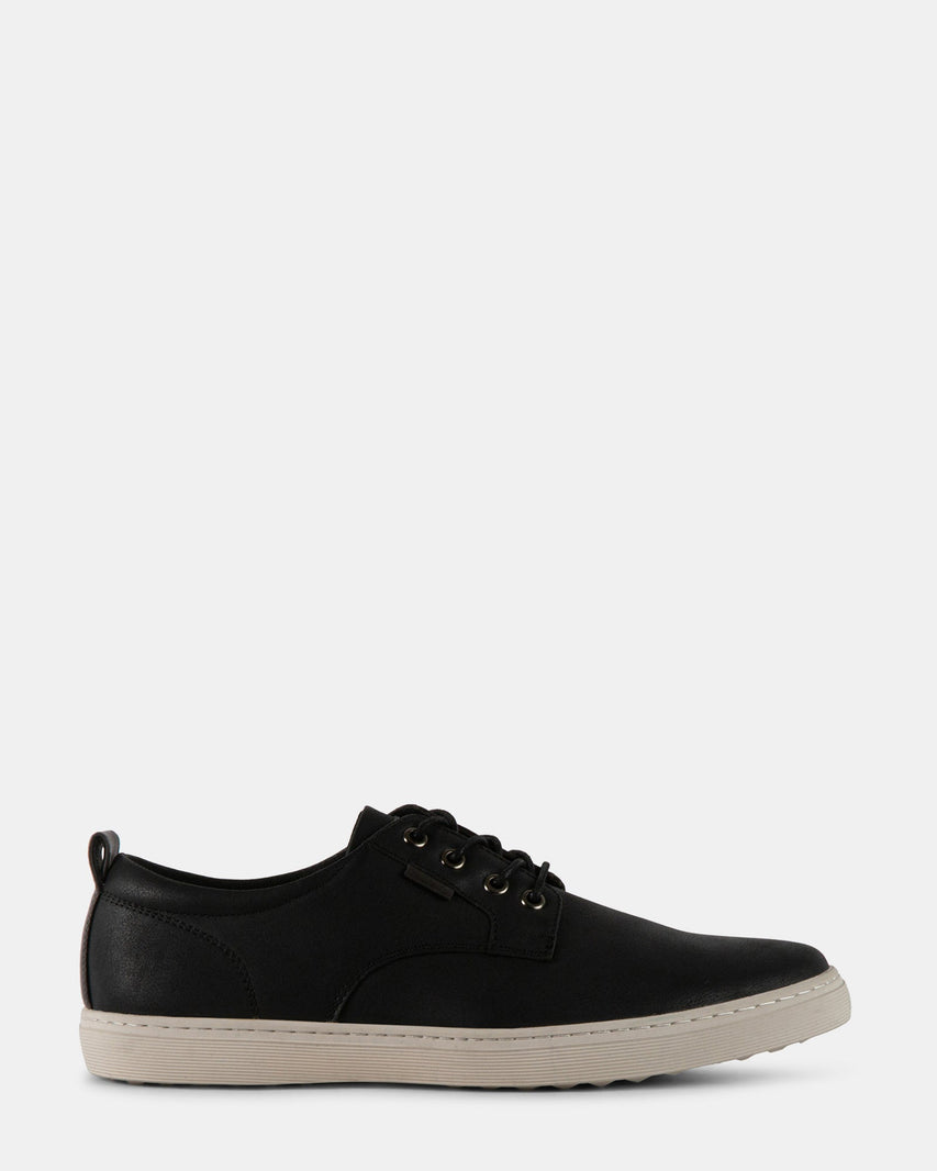 BARILLO BLACK - Men's Shoes - Steve Madden Canada