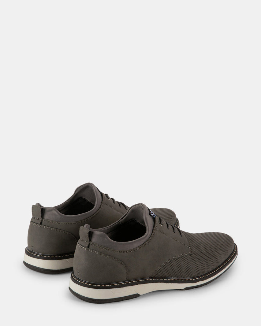 GYDEON GREY NUBUCK - Men's Shoes - Steve Madden Canada