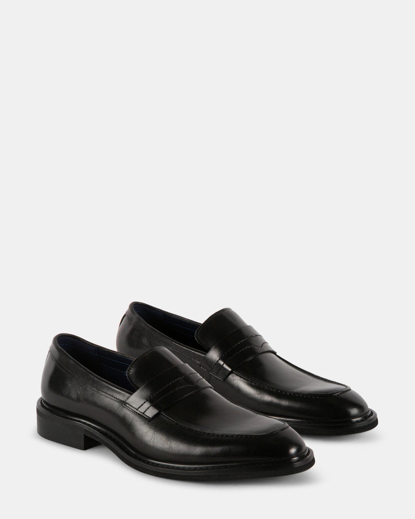 MAMMOTH BLACK LEATHER - Men's Shoes - Steve Madden Canada