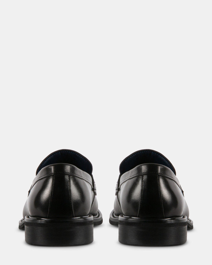 MAMMOTH BLACK LEATHER - Men's Shoes - Steve Madden Canada