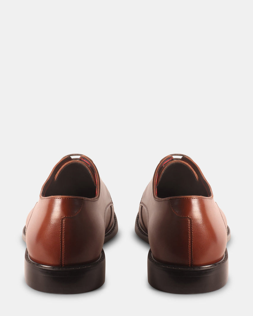 ESTEVIO BROWN LEATHER - Men's Shoes - Steve Madden Canada