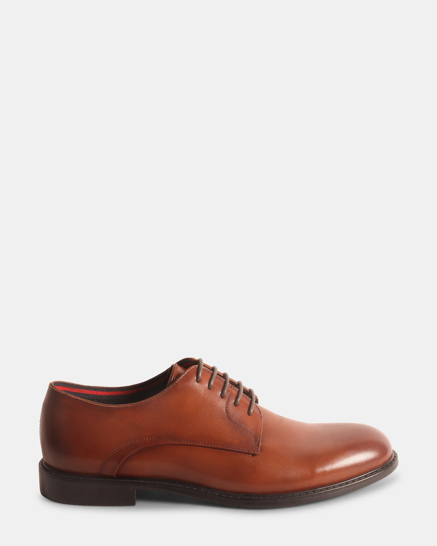 ESTEVIO BROWN LEATHER - Men's Shoes - Steve Madden Canada